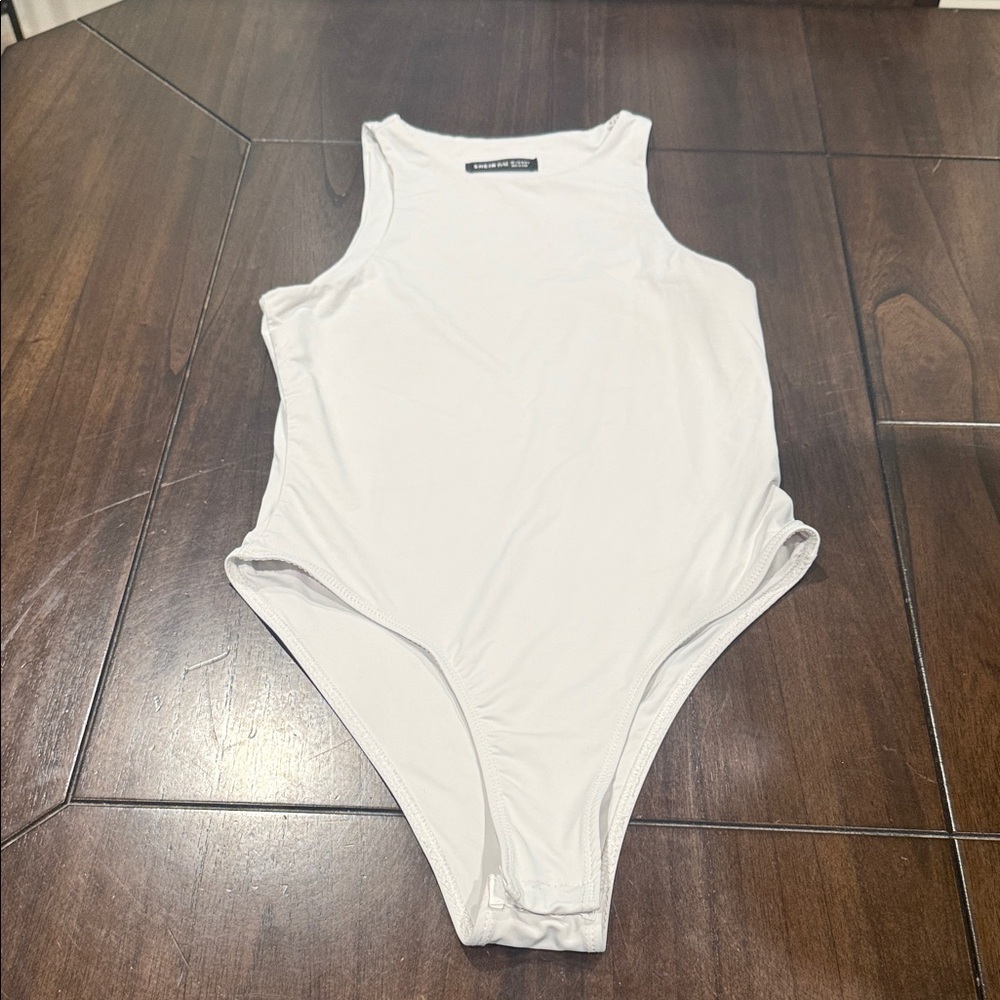 SHEIN Classic White Kids Bodysuit